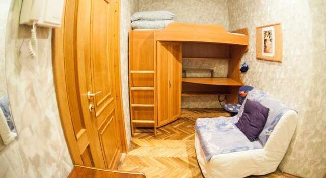 Хостел Guest House Kommunalka Санкт-Петербург-24